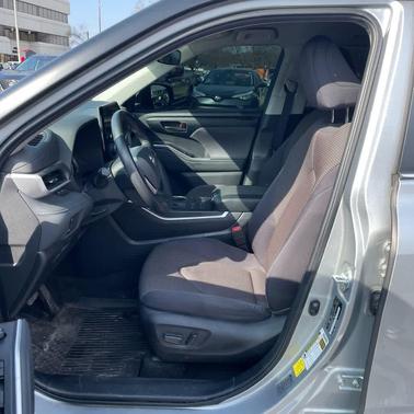 Celestial Silver Metallic 2023 Toyota Highlander LE