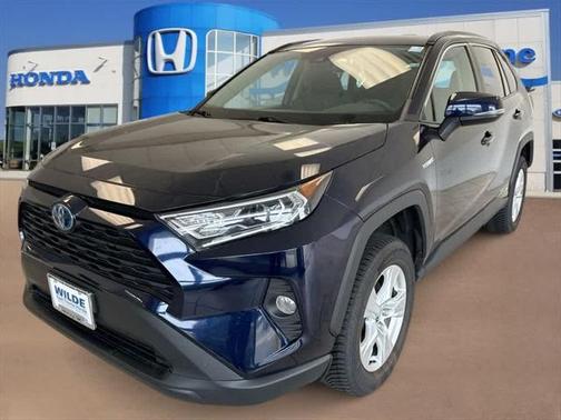 2020 Toyota RAV4 Hybrid XLE