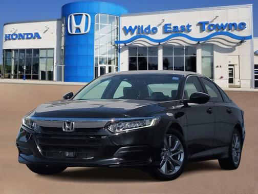 Crystal Black Pearl 2018 Honda Accord LX