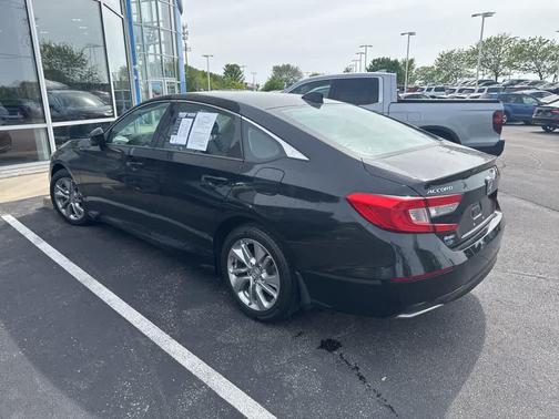 Crystal Black Pearl 2018 Honda Accord LX