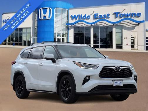 Blizzard Pearl 2020 Toyota Highlander Limited