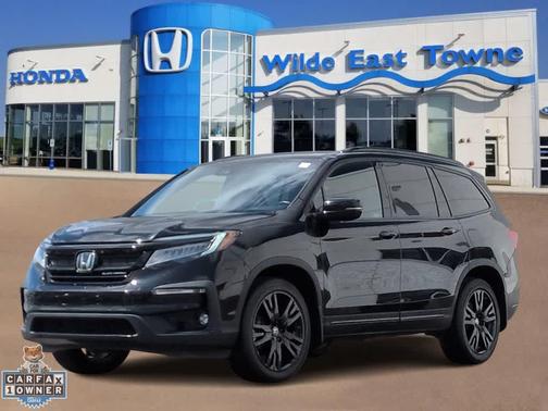 Crystal Black Pearl 2022 Honda Pilot AWD Black Edition