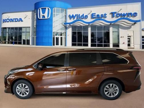 2024 Toyota Sienna XLE