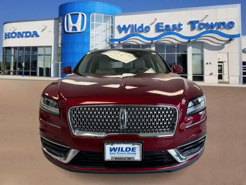 2019 Lincoln Nautilus Reserve