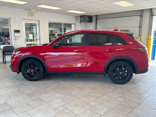 2025 Honda HR-V AWD Sport