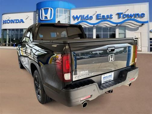2022 Honda Ridgeline Black