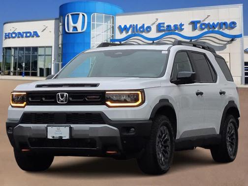 Platinum White Pearl 2026 Honda Passport AWD TrailSport