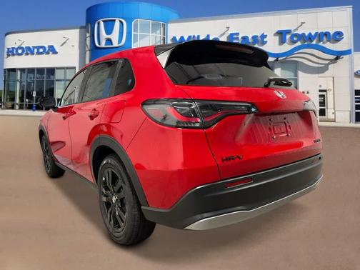 Milano Red 2027 Honda HR-V Sport