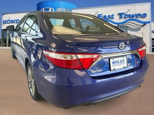 2015 Toyota Camry SE