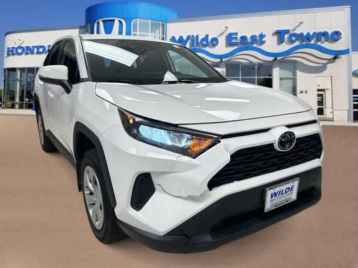 2022 Toyota RAV4 LE