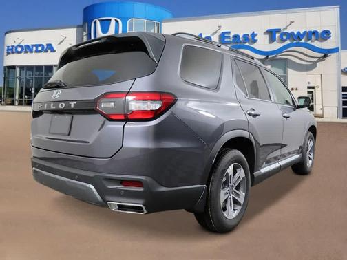 Modern Steel Metallic 2026 Honda Pilot EX-L