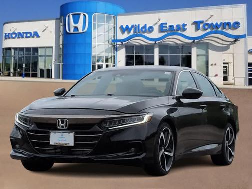 Crystal Black Pearl 2022 Honda Accord Sport 1.5T