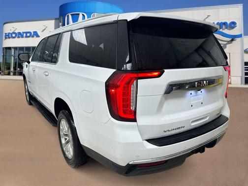 2021 GMC Yukon XL SLT