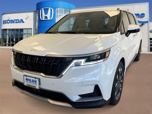 2024 Kia Carnival EX