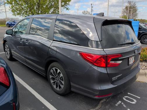 Modern Steel Metallic 2024 Honda Odyssey EX-L
