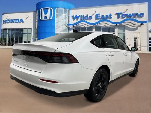 2025 Honda Accord Sport SE 1.5T