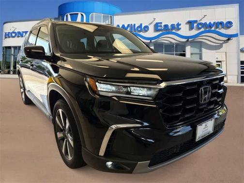 2023 Honda Pilot AWD Elite