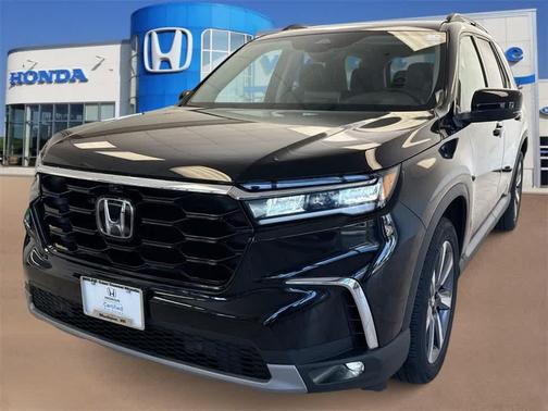 2023 Honda Pilot AWD Elite
