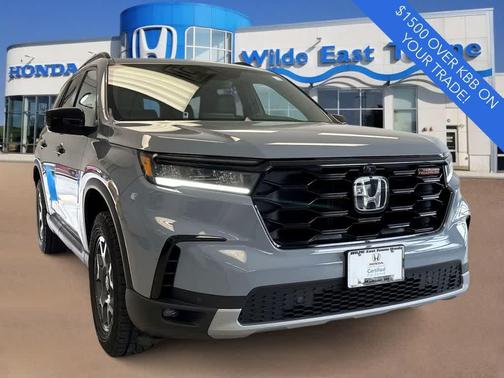 2025 Honda Pilot TrailSport