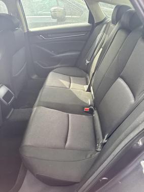 Modern Steel Metallic 2018 Honda Accord LX