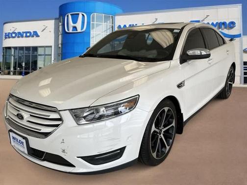 2015 Ford Taurus Limited