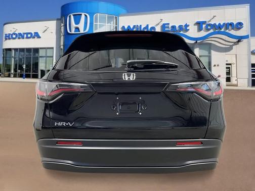 2026 Honda HR-V LX