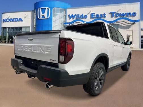 Platinum White Pearl 2026 Honda Ridgeline Sport