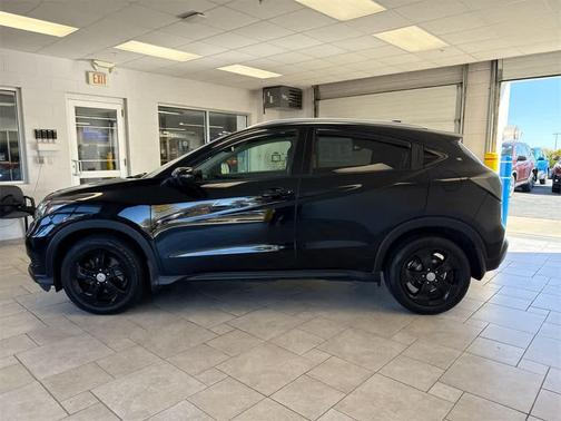 2016 Honda HR-V EX-L w/Navigation