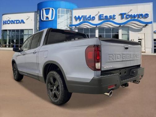 2025 Honda Ridgeline Black