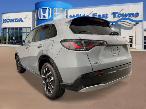 Urban Gray Pearl 2027 Honda HR-V EX-L