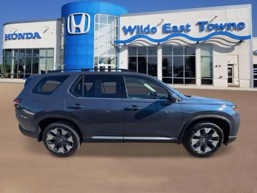 2026 Honda Pilot Touring 8-Passenger