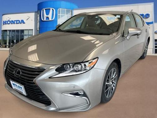 2016 Lexus ES 350 Base