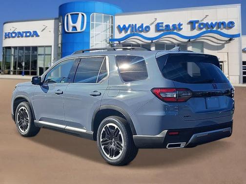 2026 Honda Pilot Touring 8-Passenger