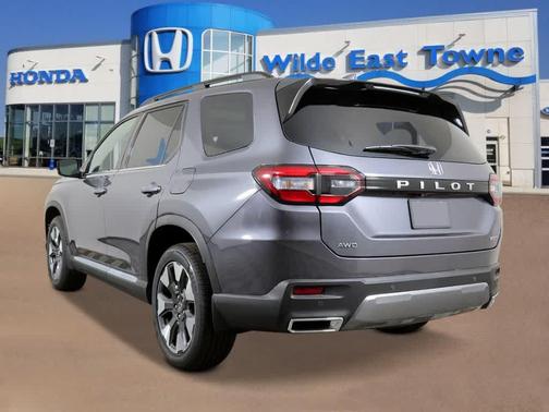 2026 Honda Pilot Touring 8-Passenger