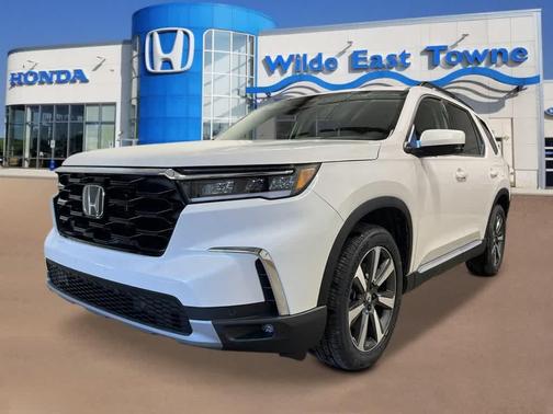 2025 Honda Pilot Touring 8-Passenger
