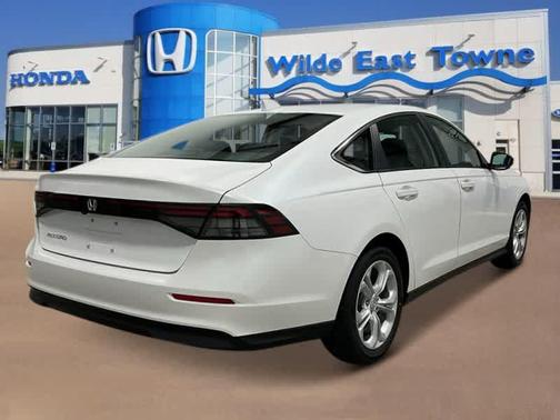 2025 Honda Accord LX 1.5T