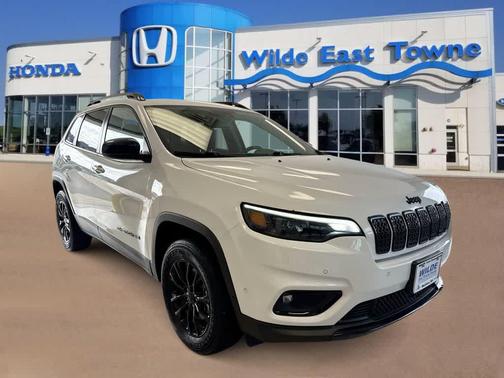 2023 Jeep Cherokee Altitude