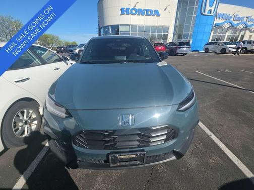 Nordic Forest Pearl 2024 Honda HR-V AWD Sport