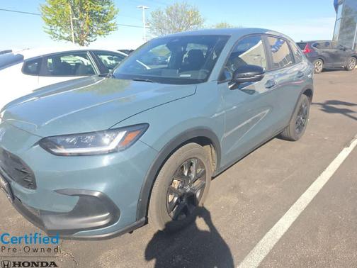 Nordic Forest Pearl 2024 Honda HR-V AWD Sport