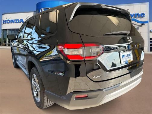 2023 Honda Pilot AWD EX-L 8 Passenger