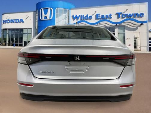 2025 Honda Accord LX 1.5T