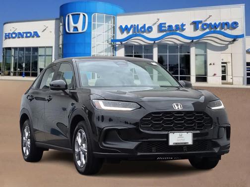 Crystal Black Pearl 2024 Honda HR-V LX