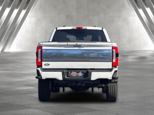 Star White Metallic Tri-Coat 2027 Ford F-350 Platinum