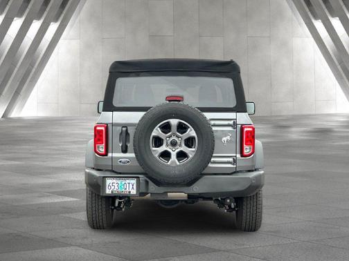 Carbonized Gray Metallic 2025 Ford Bronco Big Bend