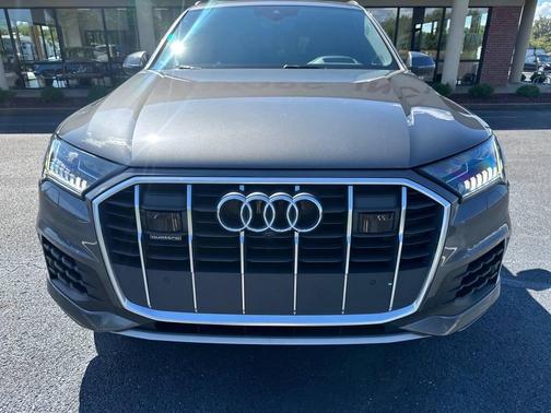 2022 Audi Q7 55 Prestige