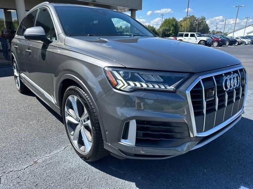 2022 Audi Q7 55 Prestige