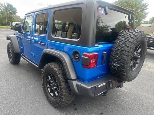 2024 Jeep Wrangler Willys