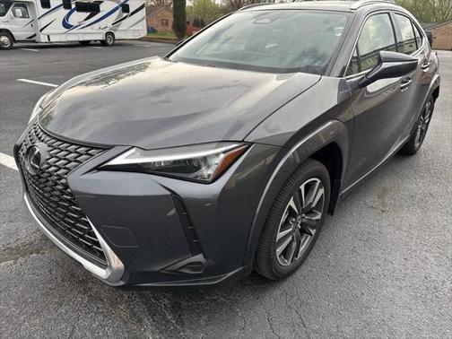 2025 Lexus UX 300h F SPORT Design