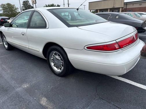 1997 Lincoln Mark VIII Base