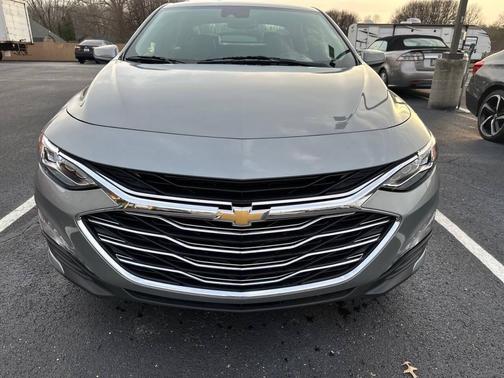 2024 Chevrolet Malibu FWD 2LT